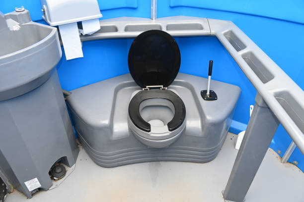 Best Luxury portable toilet rental  in Guttenberg, IA